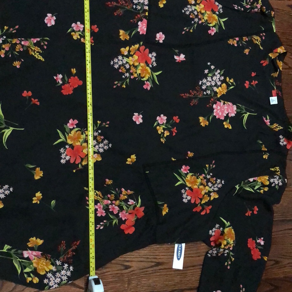 Old Navy Georgette Plus-Size Swing Dress - Picture 4 of 4